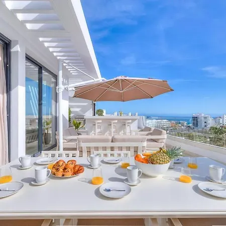 Fantastic 3bdr Penthouse - Lux